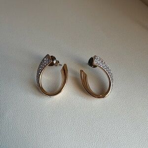 Elegant Gold and Silver Women's Earrings